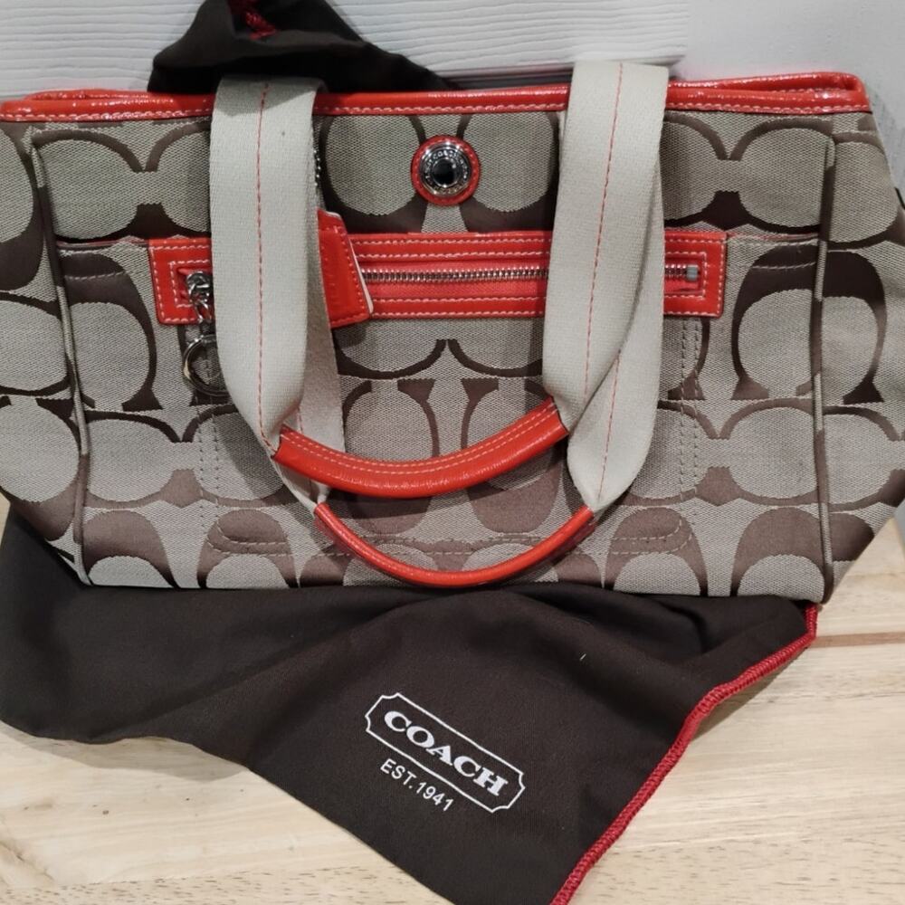 Coach Logo with Coral Trim Authenticated w dust cover